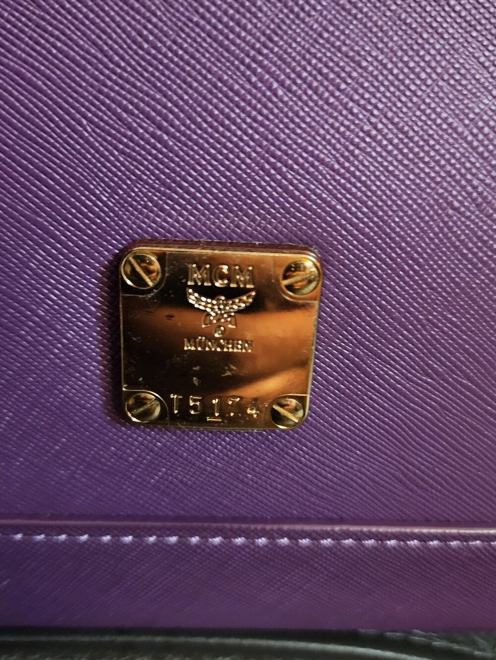 MCM Safiano Leather Large 2way Bag - Picture 7 of 12